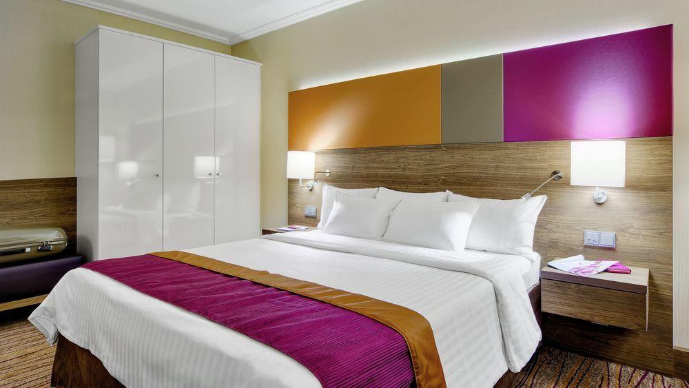 คอร์ทยาร์ด ลินซ์ Hotel ภายนอก รูปภาพ