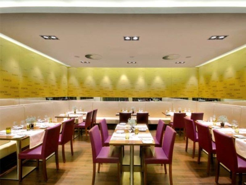 คอร์ทยาร์ด ลินซ์ Hotel ภายนอก รูปภาพ